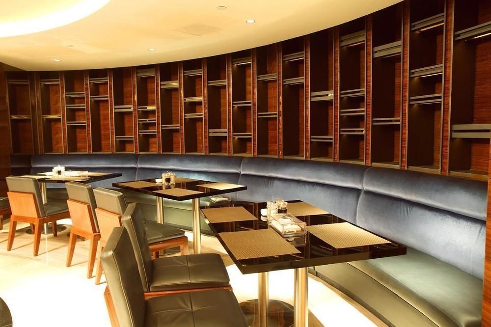 Уху: Wuhu Starlight Puli Hotel