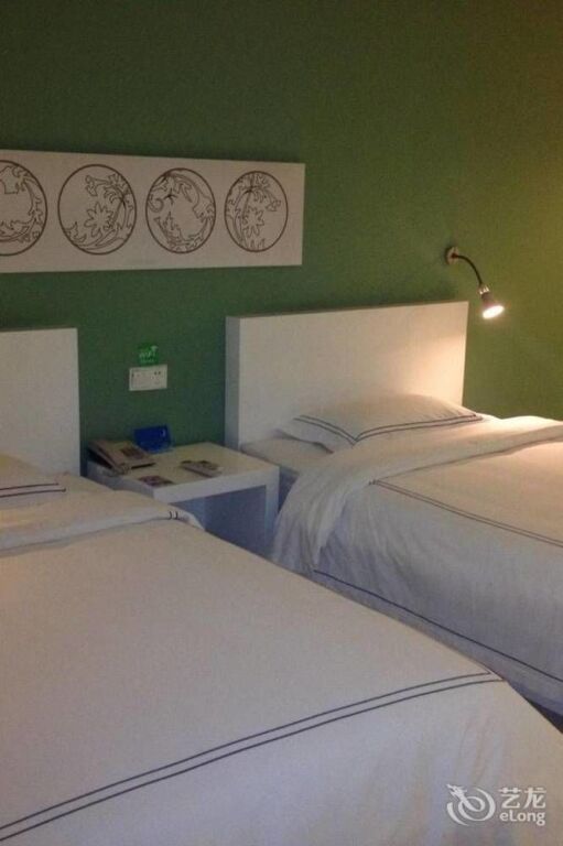 Йиян: Today Inn