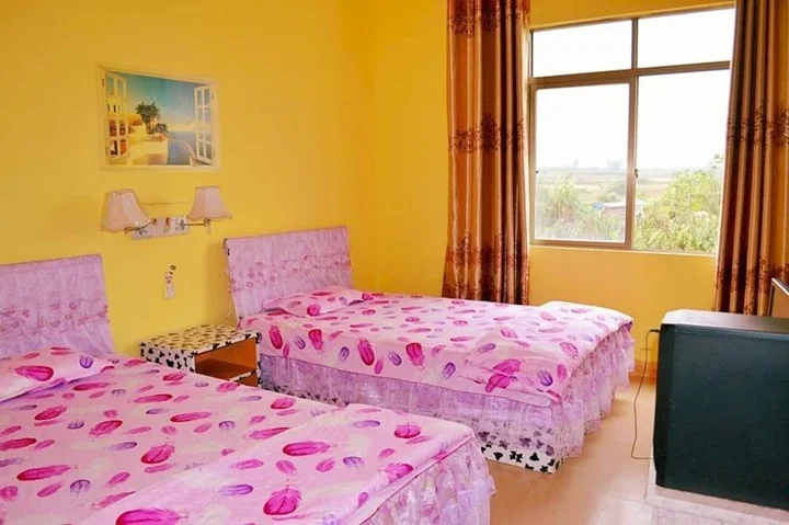 Бэйхай: Beihai Weizhou Island Original Ecology Hostel
