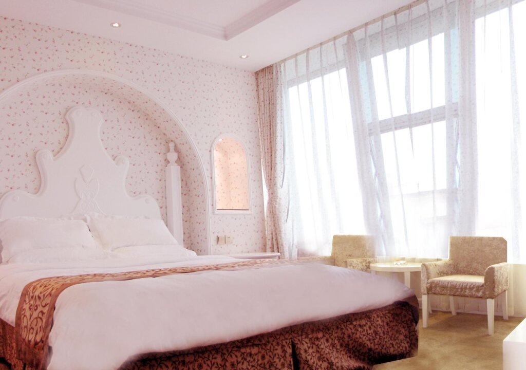 Тайчжоу: Tuk China Light Residence Hotel (Taizhou Luqiao Airport Branch)