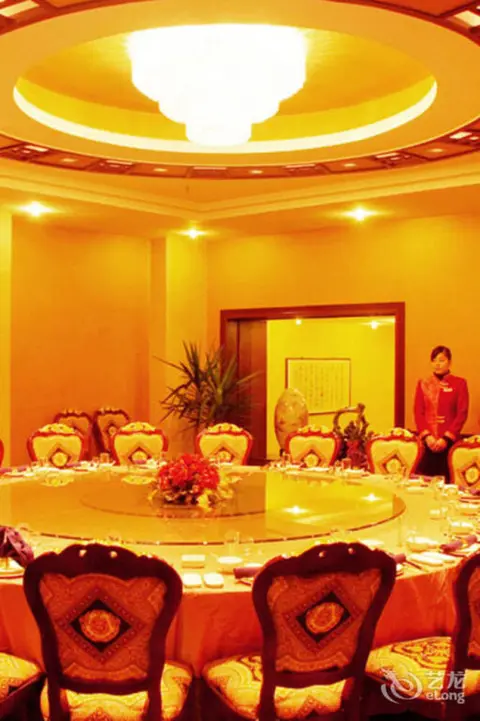 Ляньюньган: Guannan Hotel