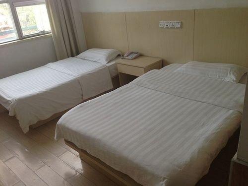 Жичжао: Dong'an Business Hotel