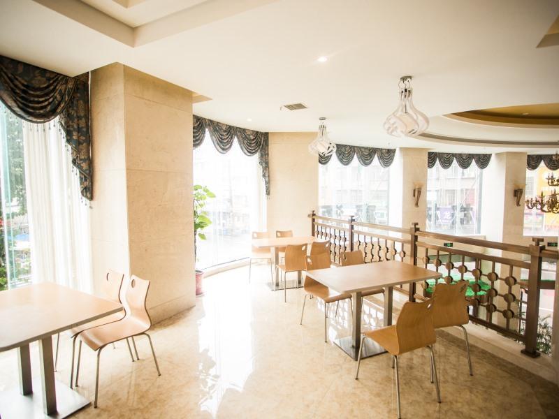 Ухань: Green Tree Inn Hubei Xiaogan Dawu County Changzheng Bei Road