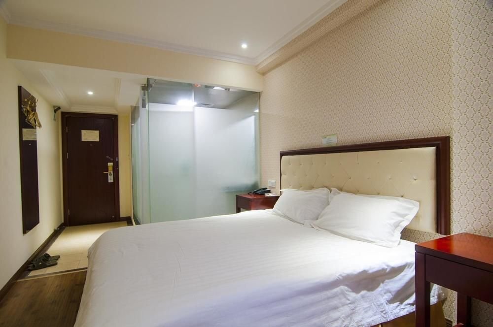 Ухань: Green Tree Inn Hubei Xiaogan Dawu County Changzheng Bei Road
