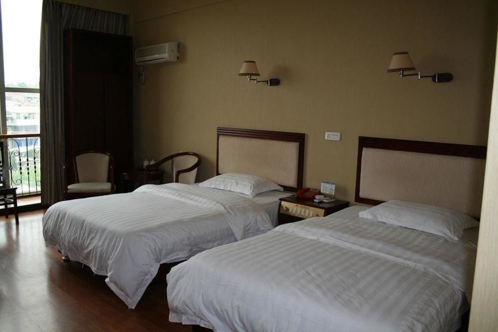 Эчжоу: Ezhou Wuchang Fish Business Hotel