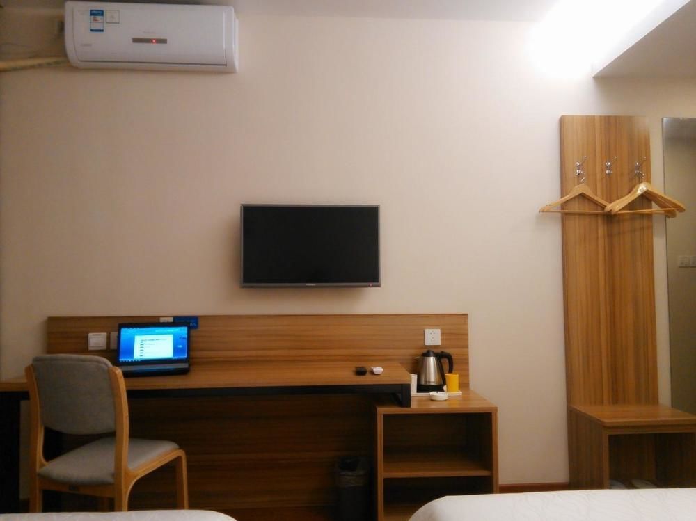 Шицзячжуан: Eaka 365 Hotel