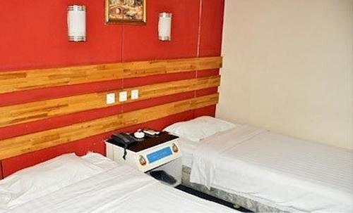 Лоян: Juhe Express Hotel Changchun Road