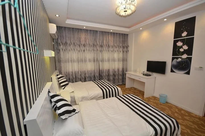 Цзясинь: Wuzhen One Meter Sunlinght Theme Inn