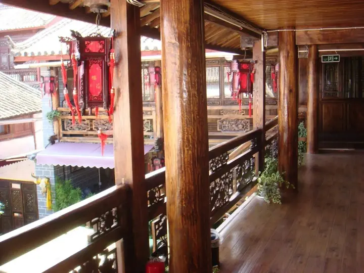 Лицзян: Lijiang Hemuju Inn