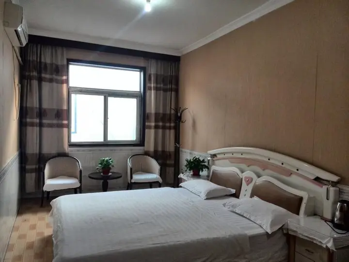 Цзинин: Qufu Lianfang Hotel