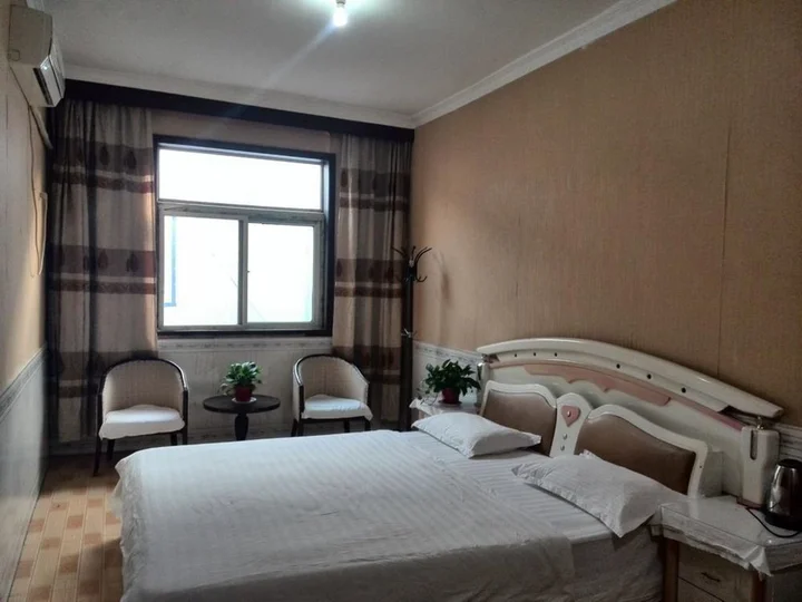 Цзинин: Qufu Lianfang Hotel