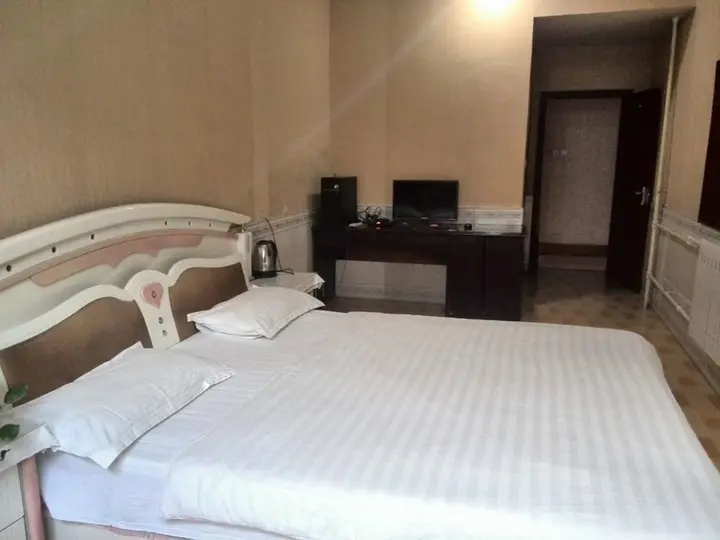 Цзинин: Qufu Lianfang Hotel