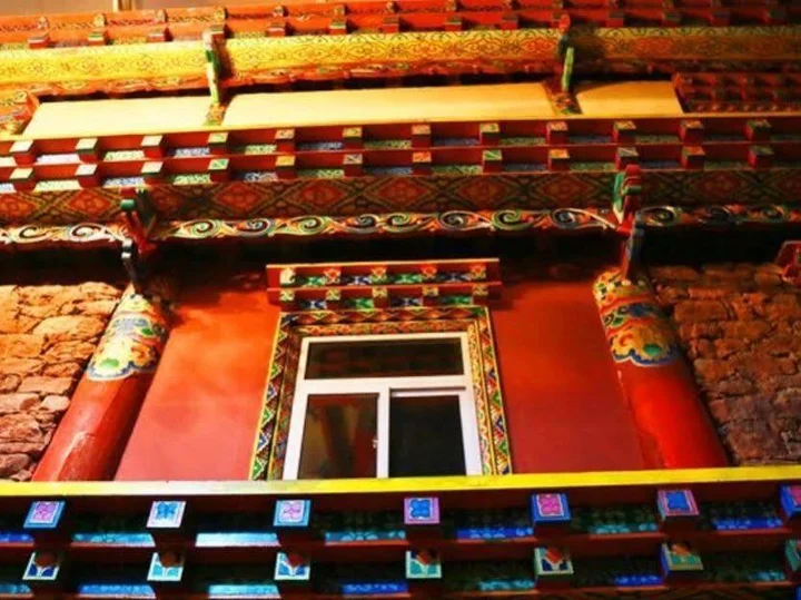 Шангри-Ла: 香格里拉日月林卡大酒店