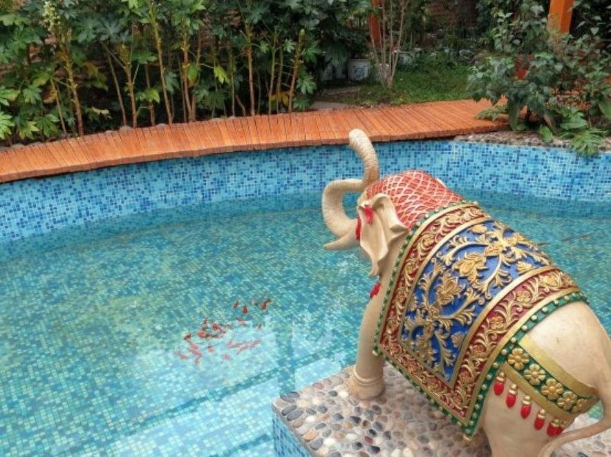 carousel image 4