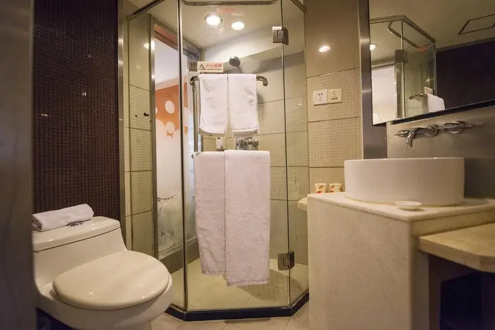 Шэньян: Motel 168 Shenyang Railway Station Branch