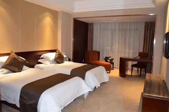 Чжэньцзян: Jurong Haibo Hotel
