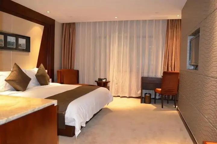 Чжэньцзян: Jurong Haibo Hotel