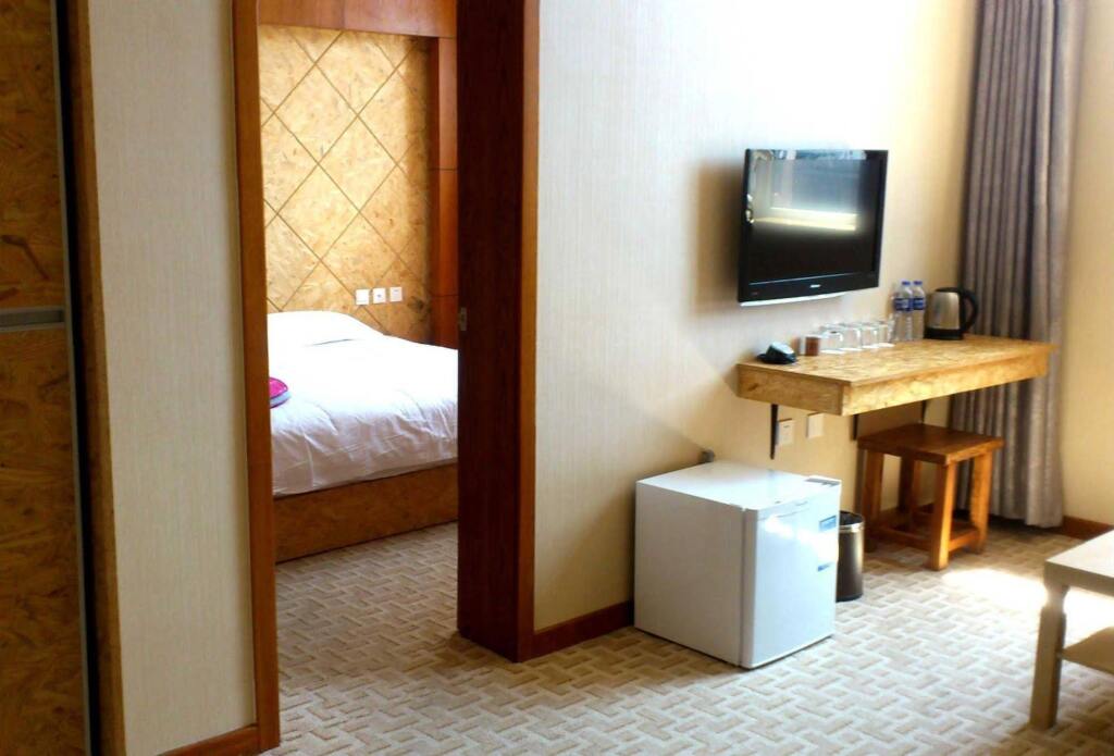 Чэндэ: Chengde No.1 Business Hotel