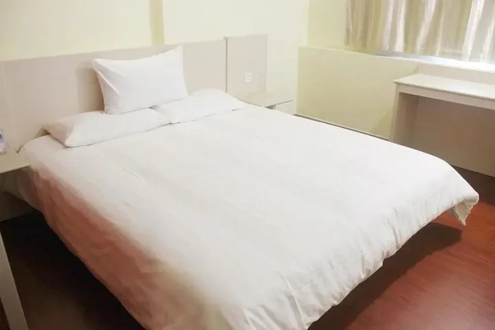 Ибинь: Hanting Hotel
