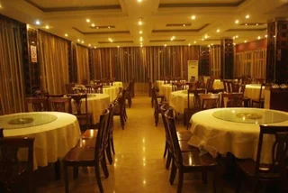 Чжэнчжоу: Dengfeng Taiyuan Hotel