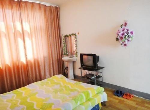 carousel image 4