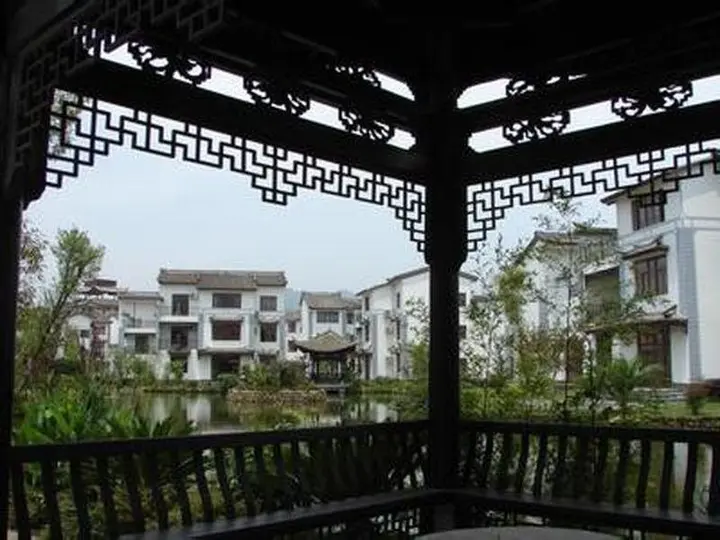 Баошань: Tengchong Biquan Hotel