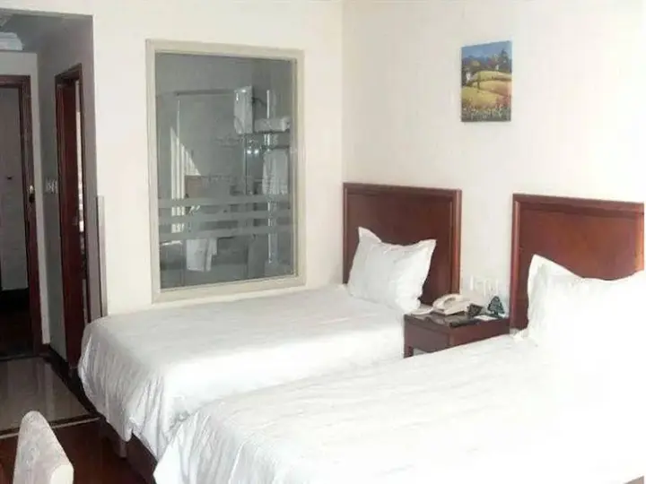 Пекин: Greentree Inn