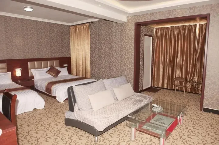 Сяньян: Tianhe Business Hotel