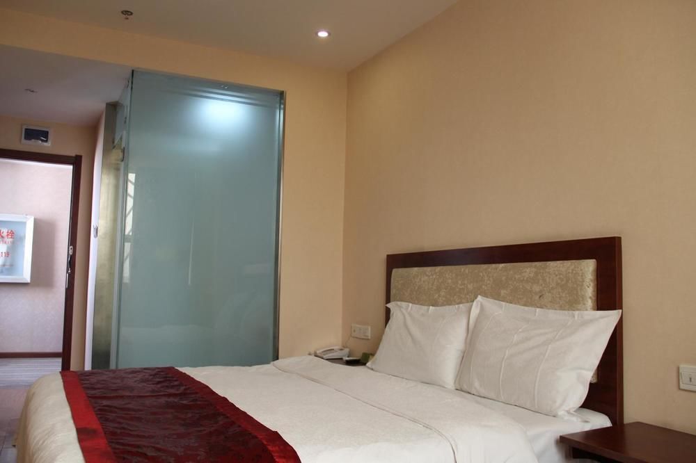 Ухань: Yibin Business Hotel