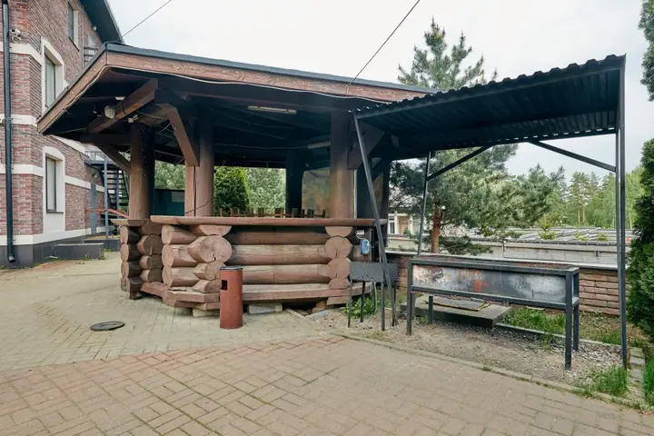 carousel image 4