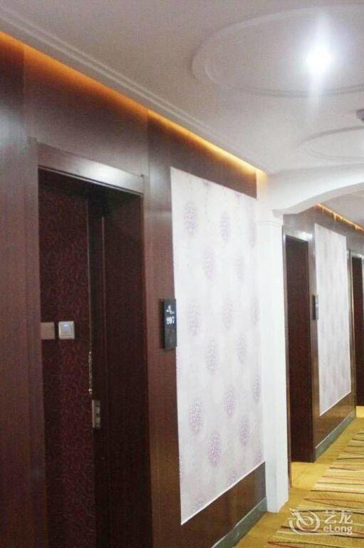 Жичжао: Senpu Holiday Hotel