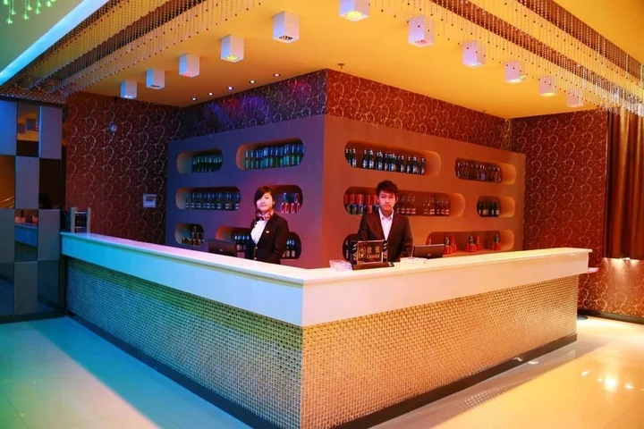 Синтай: Xingtai Xinjinshan Hotel