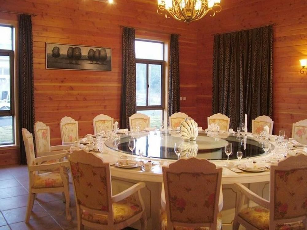 Чжоушань: Feichengwurao Resort