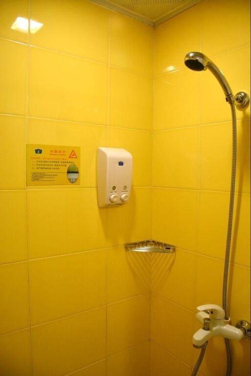 Линьи: Home Inn Hotel - Yinqueshan Park