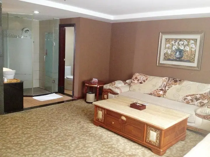 Наньнин: Yeste Hotel Nanning Jinhu Square