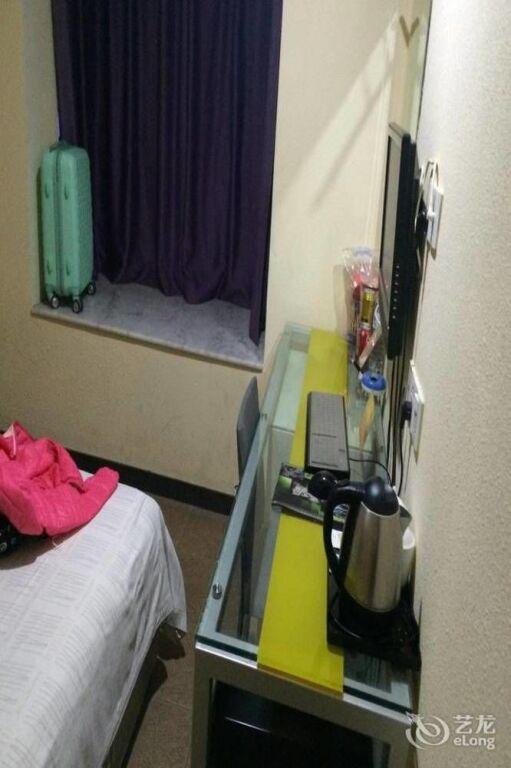 Ухань: Wuhan Sunshine 128 Hotel