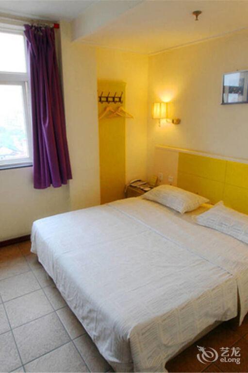 Ухань: Wuhan Sunshine 128 Hotel