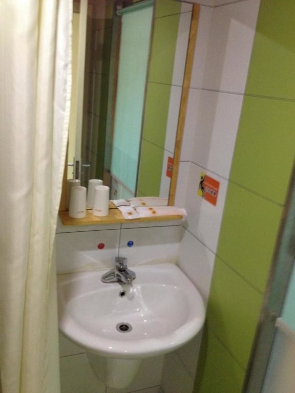 Шаоксинг: Rest Motel Shaoxing Dafo Temple