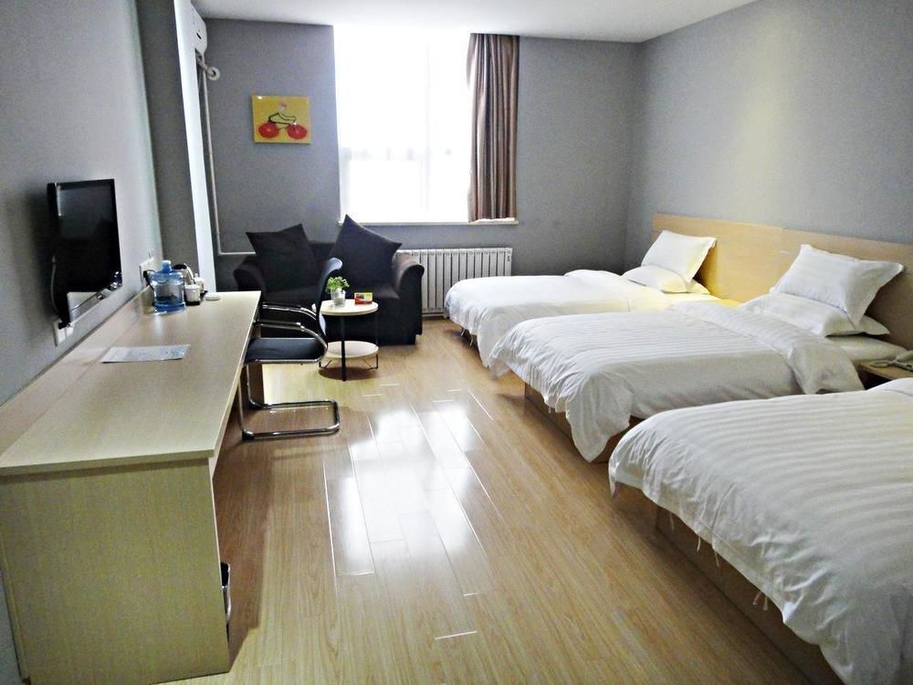 Линьи: Super 8 Hotel