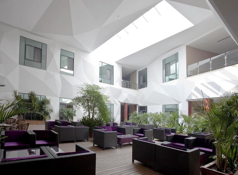 Шаоксинг: Heroicness Intercontinental Hotel