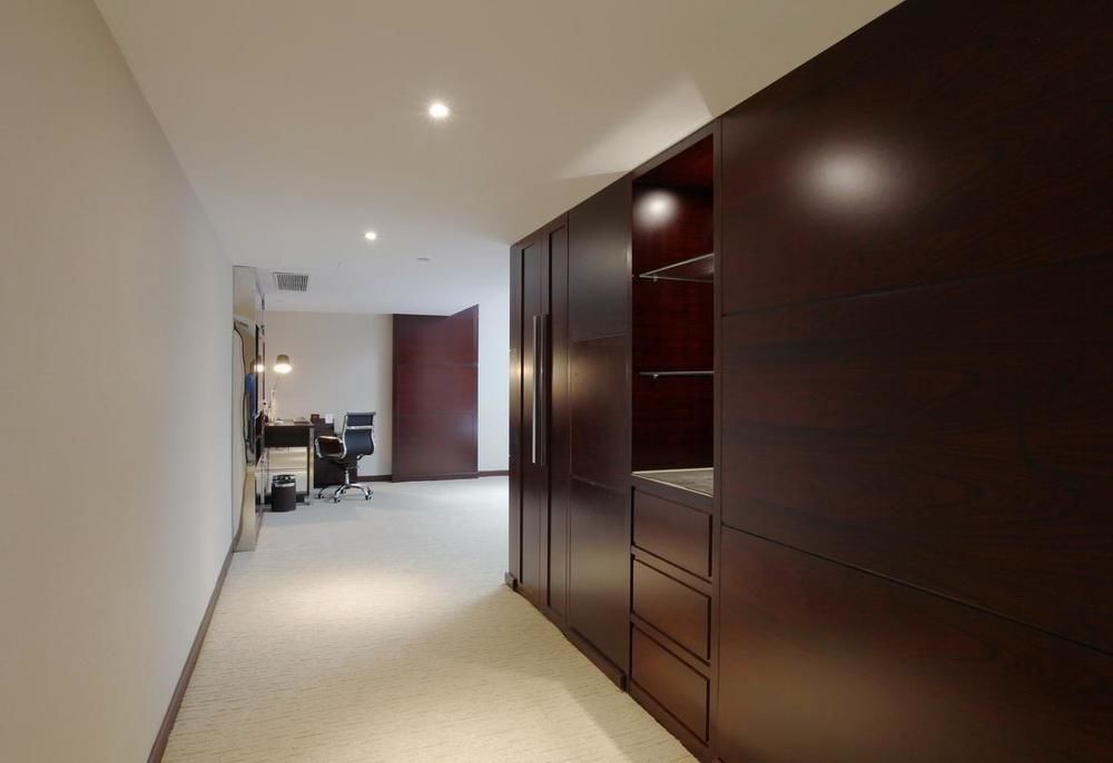 Шаоксинг: Heroicness Intercontinental Hotel