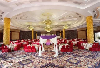 Шаоксинг: Heroicness Intercontinental Hotel
