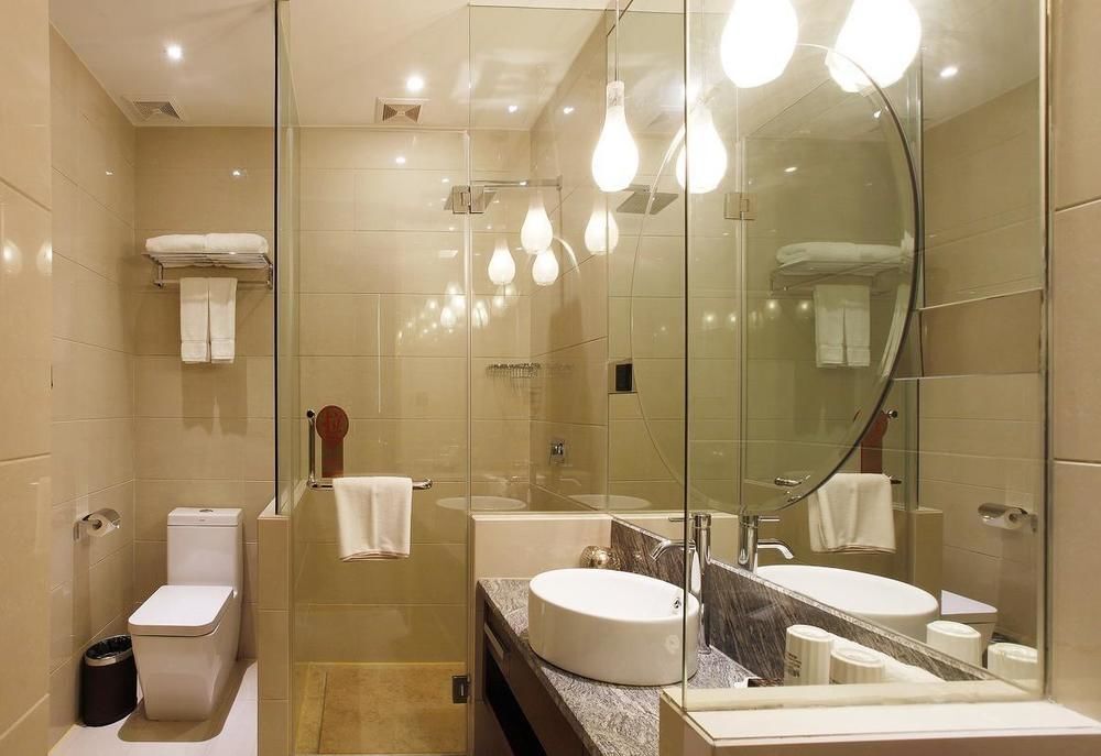 Шаоксинг: Heroicness Intercontinental Hotel