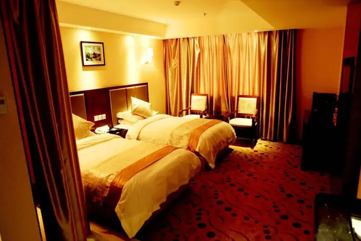 Фуян: Super 8 Hotel