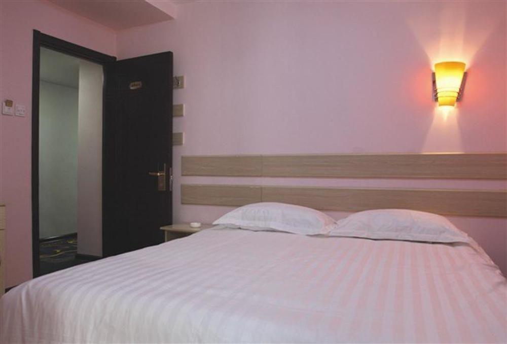 Чэндэ: Fashion Sleep Bar Inn - Chengde