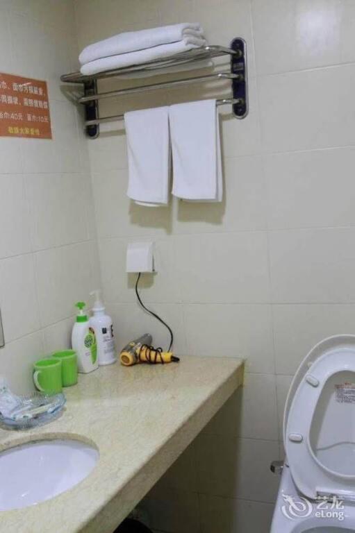 Чжухай: Home Hotel