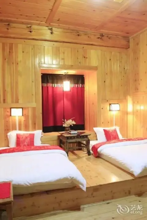 Шангри-Ла: Shangri-la Zhengyi Homestay