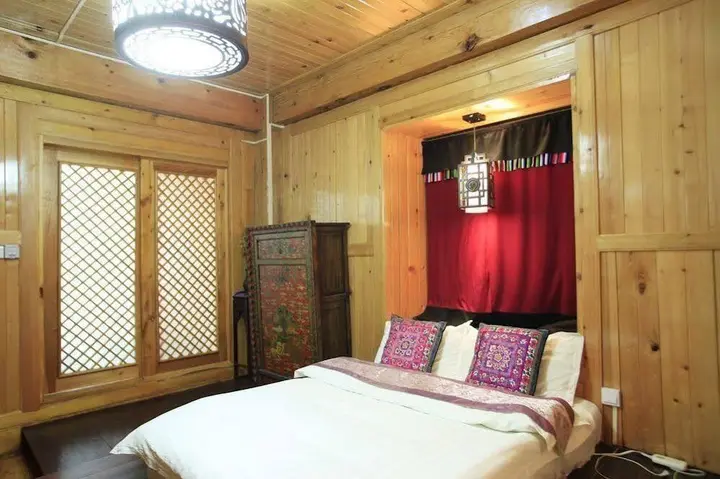 Шангри-Ла: Shangri-la Zhengyi Homestay
