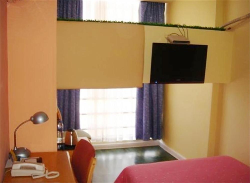 Сямынь: Home Inns Hotel