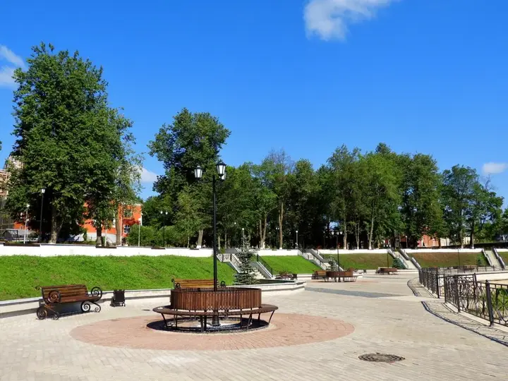 Лужский Социально-Деловой Центр Гостиница Луга — фото 2